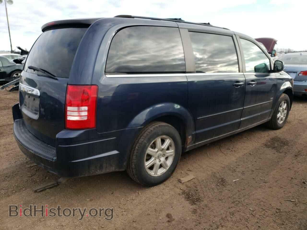 2008 CHRYSLER MINIVAN - VIN: 2A8HR54P28R816103 - Photo 3