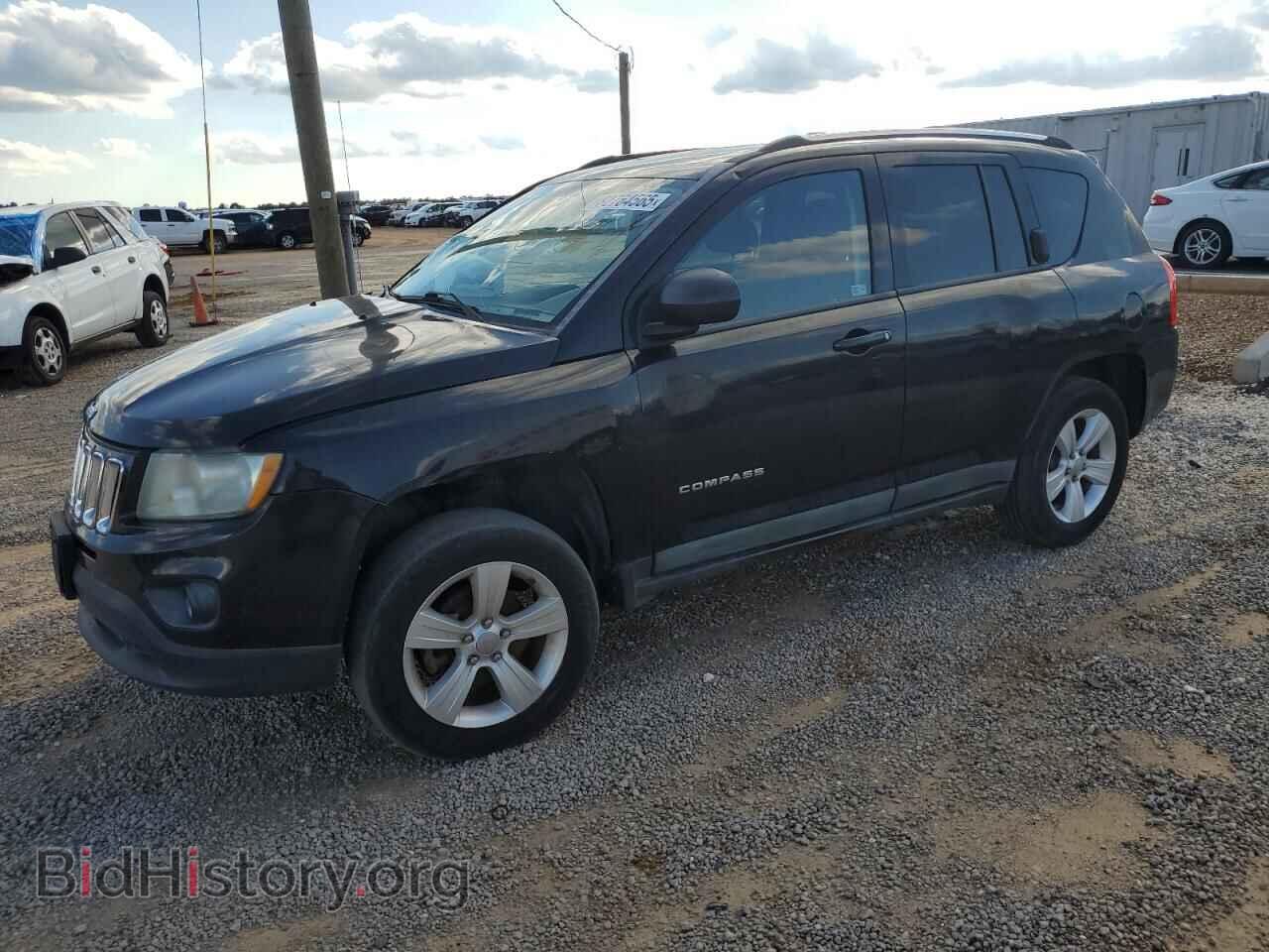 Photo 1J4NT1FA9BD215840 - JEEP COMPASS 2011