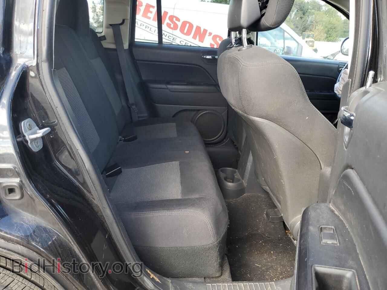 2011 JEEP COMPASS - VIN: 1J4NT1FA9BD215840 - Photo 11
