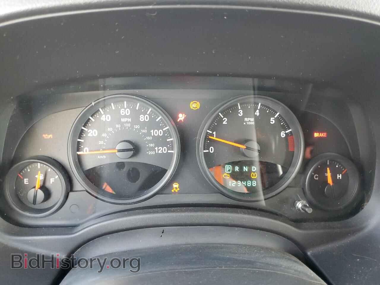 2011 JEEP COMPASS - VIN: 1J4NT1FA9BD215840 - Photo 9