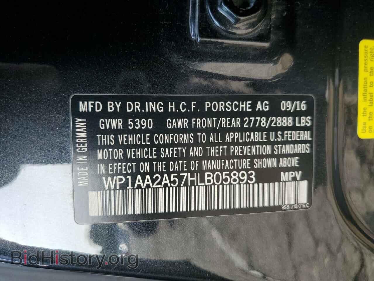2017 PORSCHE MACAN - VIN: WP1AA2A57HLB05893 - Photo 12