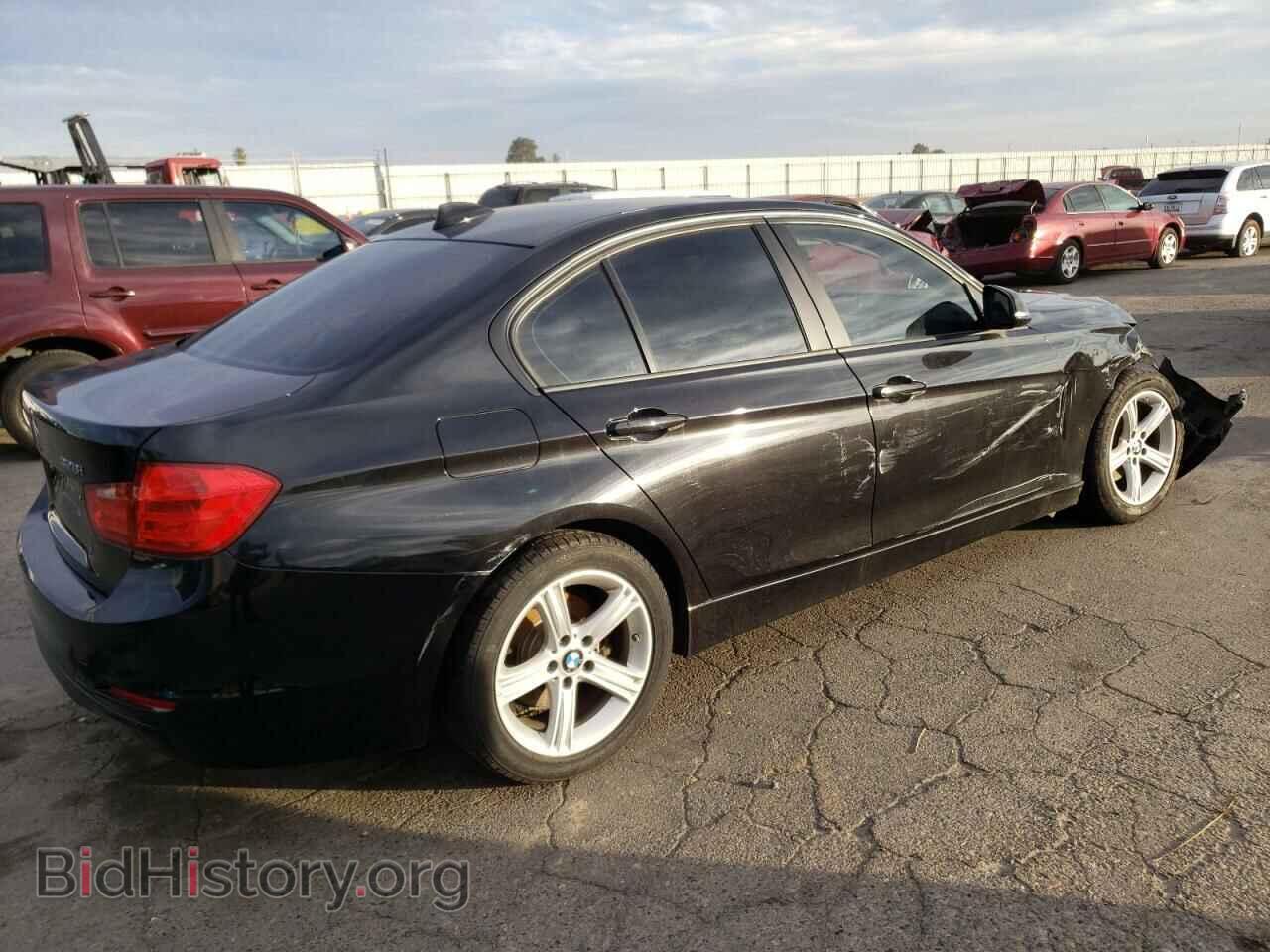 2013 BMW 3 SERIES - VIN: WBA3A5C55DF600611 - Фото 3