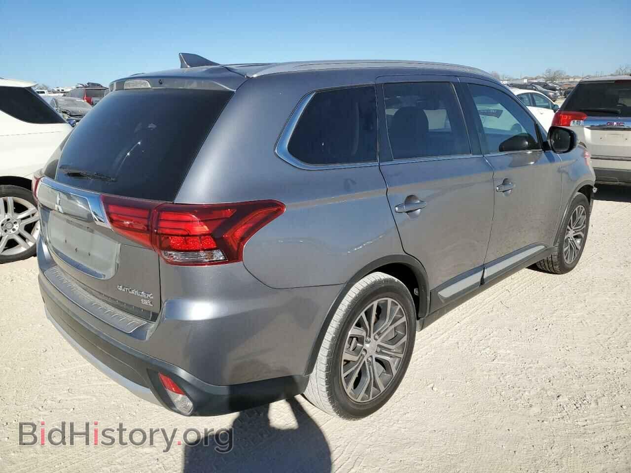 2018 MITSUBISHI OUTLANDER - VIN: JA4AD3A36JZ010302 - Фото 3