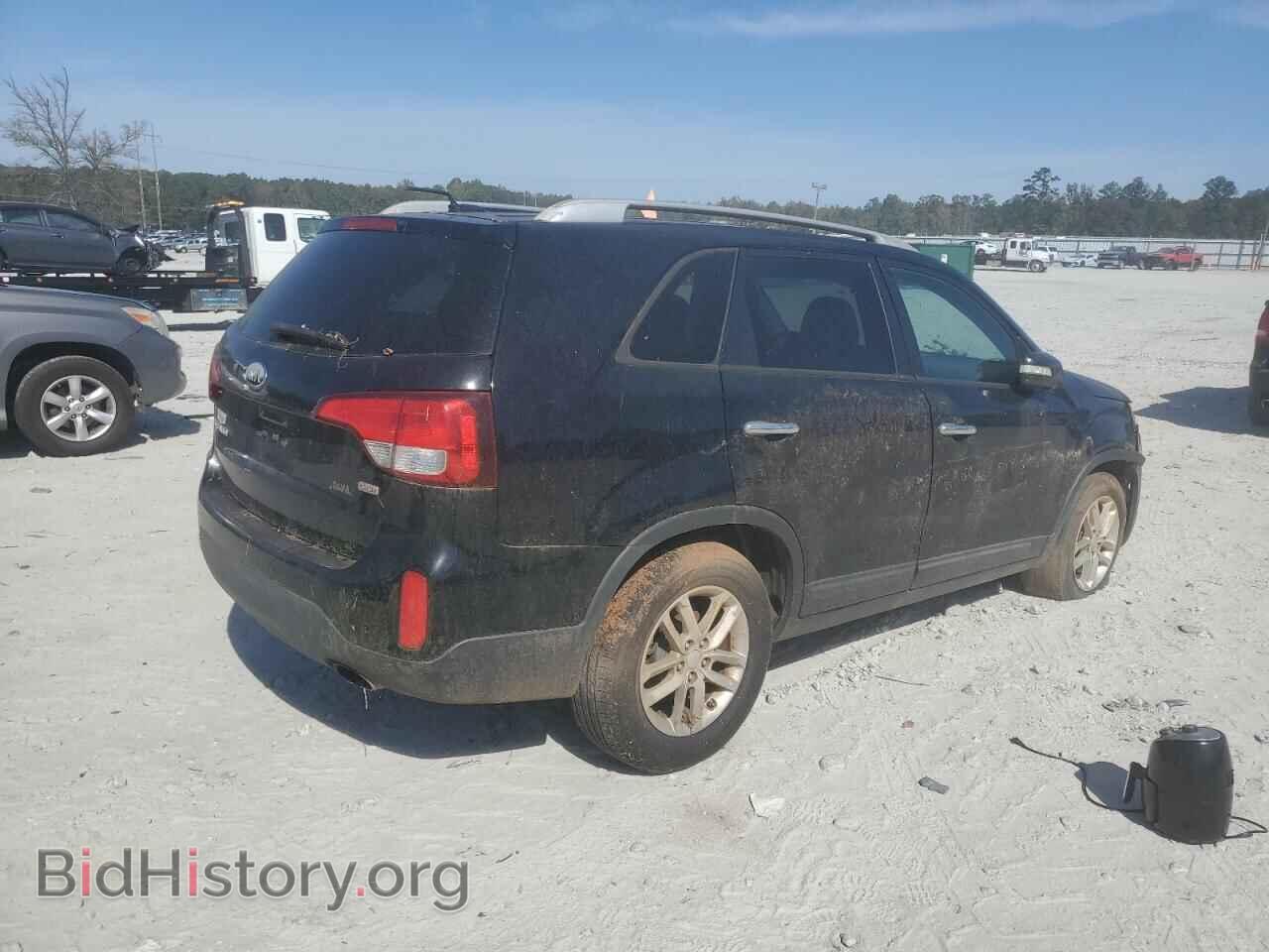 2014 KIA SORENTO - VIN: 5XYKT3A61EG464873 - Фото 3