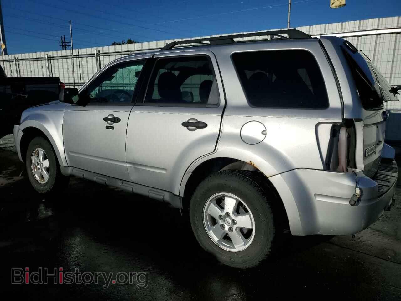 2011 FORD ESCAPE - VIN: 1FMCU9DG2BKA48292 - Фото 2