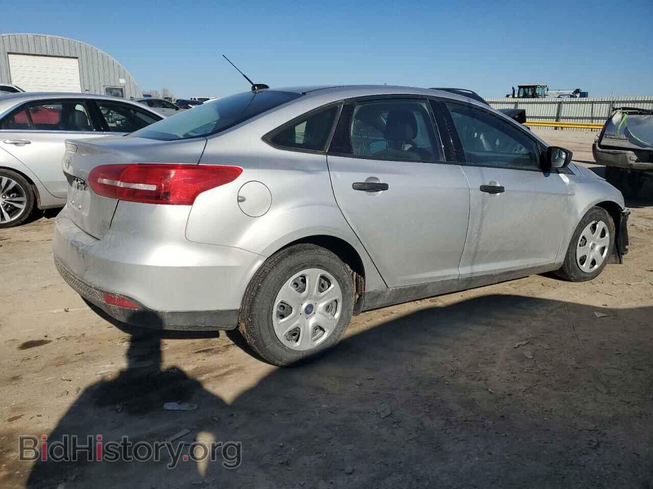 2017 FORD FOCUS - VIN: 1FADP3E2XHL317258 - Фото 3