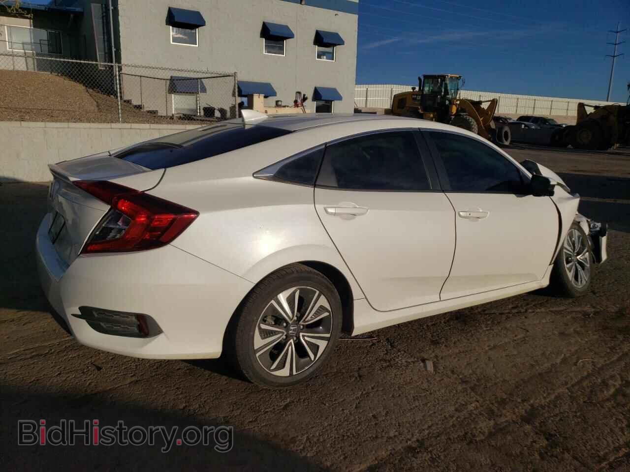 2017 HONDA CIVIC - VIN: 19XFC1F77HE003962 - Фото 3