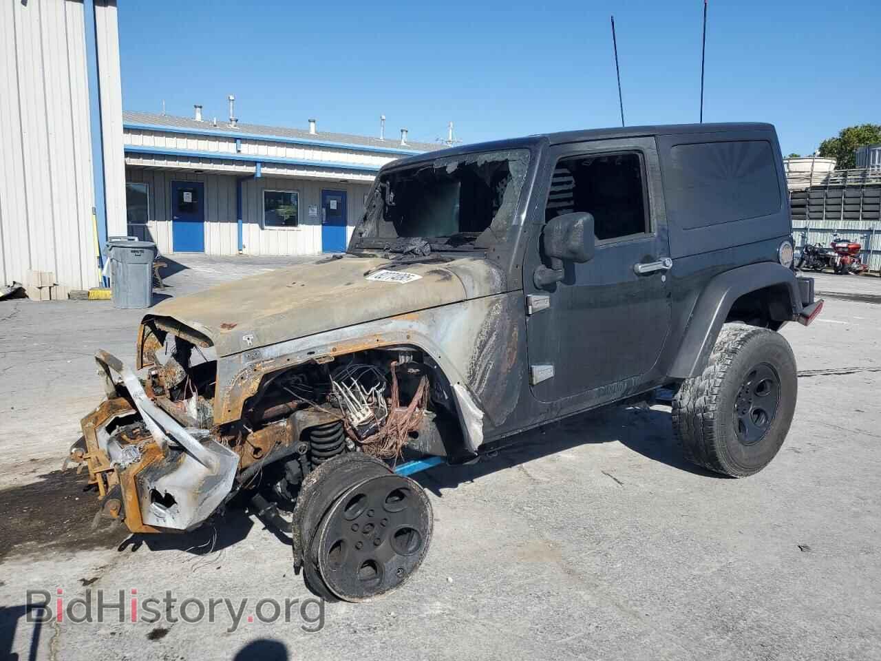 Фотография 1J4AA2D16BL544787 - JEEP WRANGLER 2011