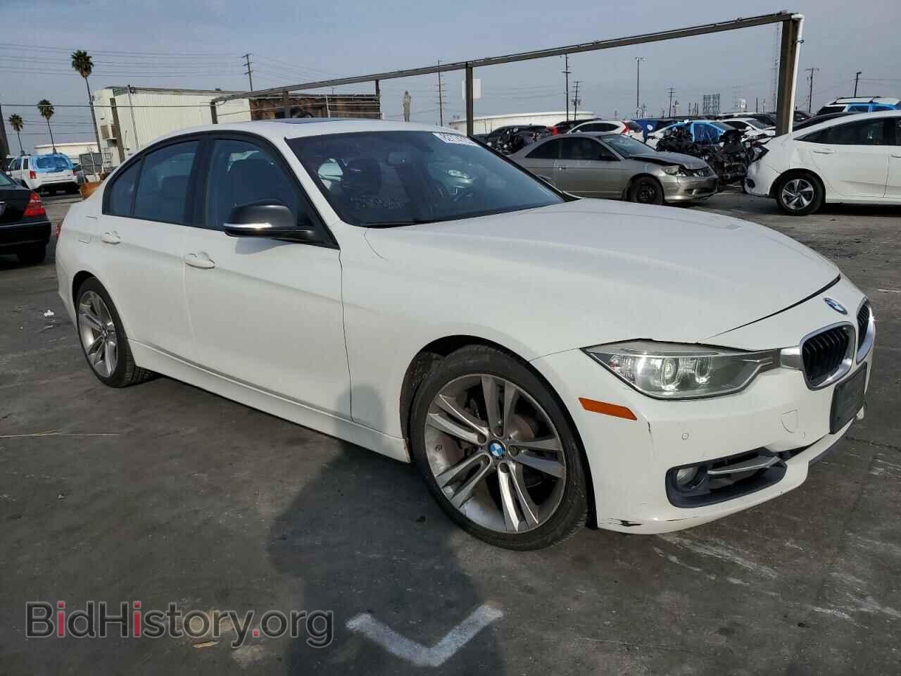 2014 BMW 3 SERIES - VIN: WBA3A5C56EF604524 - Фото 4