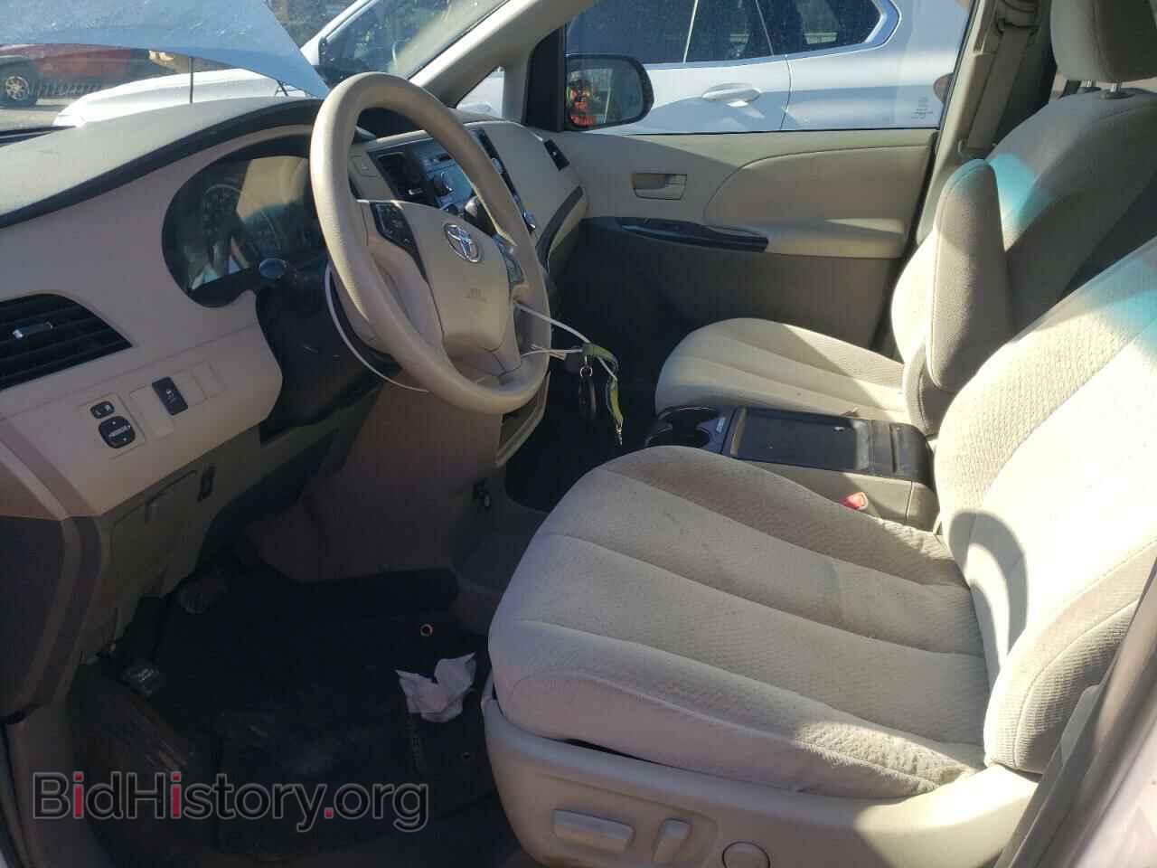 2011 TOYOTA All Models - VIN: 5TDKK3DC8BS094122 - Фото 7