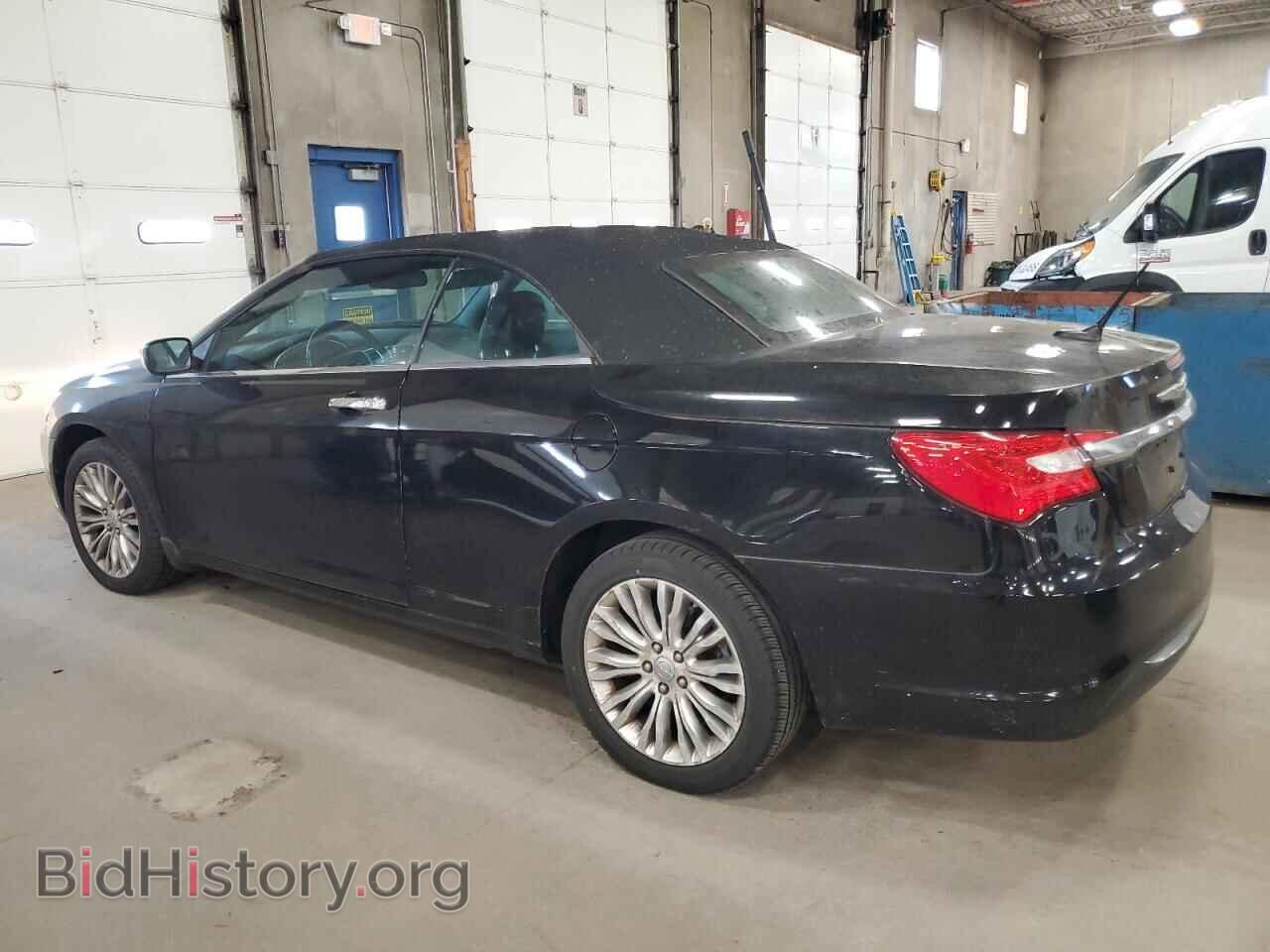 2011 CHRYSLER 200 - VIN: 1C3BC7EG0BN624163 - Фото 2