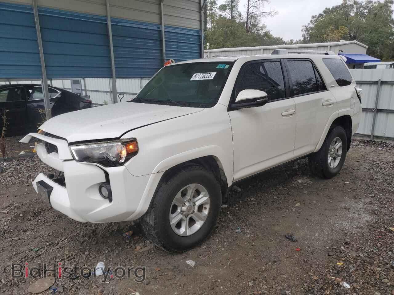 Фотография JTEZU5JR3H5160793 - TOYOTA 4RUNNER 2017