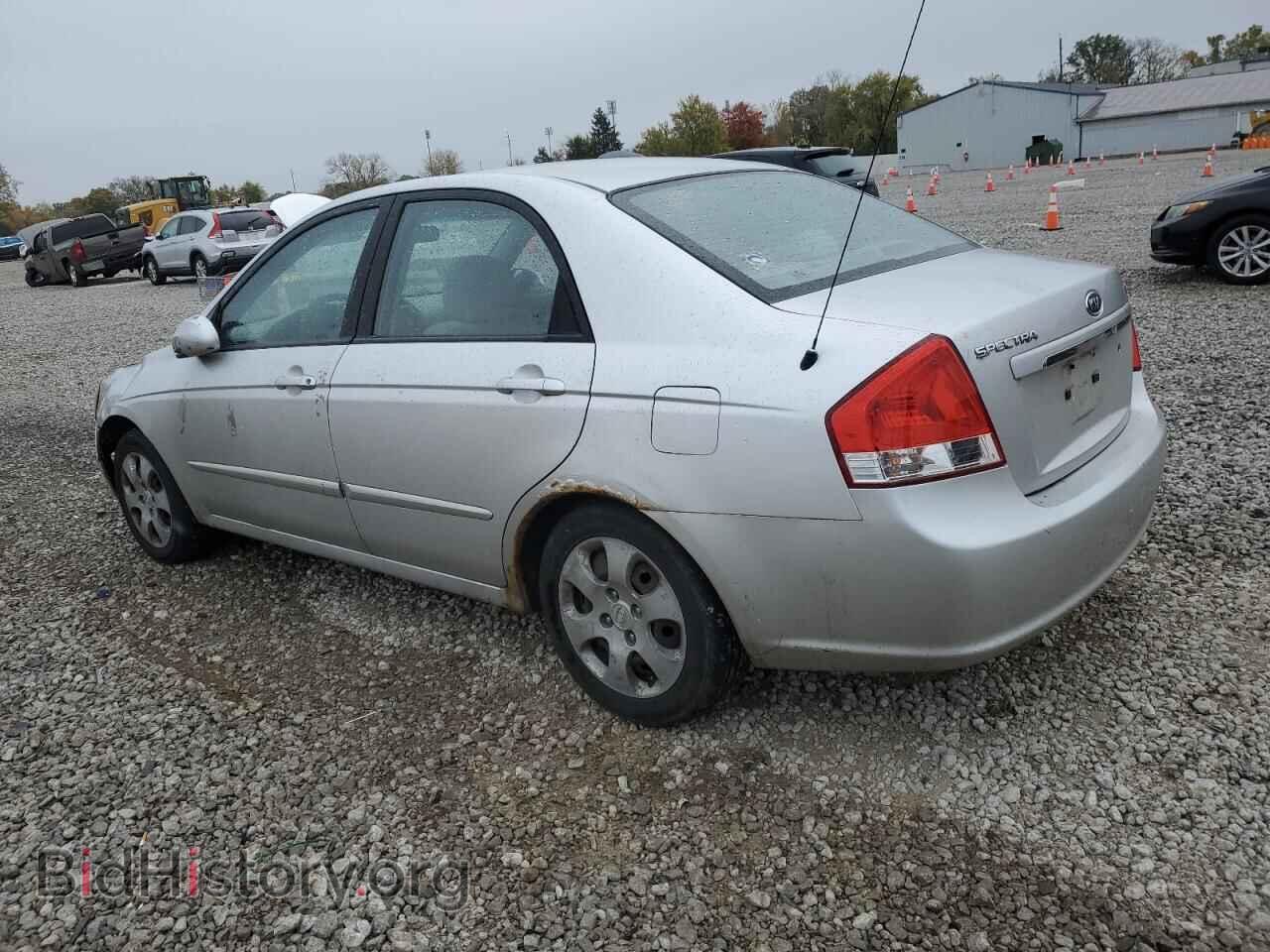 2009 KIA SPECTRA - VIN: KNAFE221695665625 - Фото 2