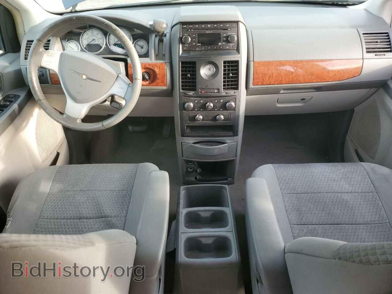 2008 CHRYSLER MINIVAN - VIN: 2A8HR44H78R151671 - Фото 8
