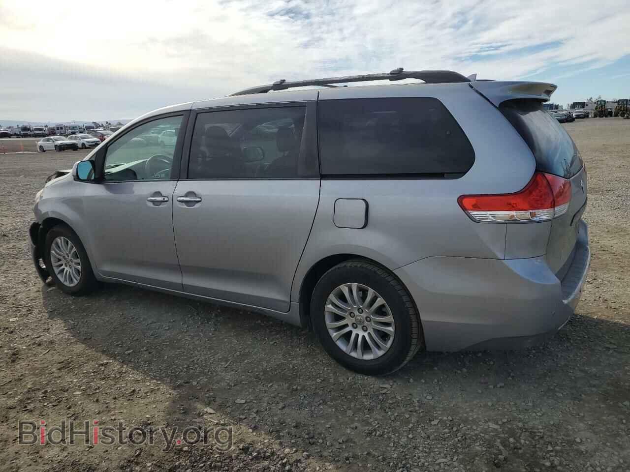 2012 TOYOTA All Models - VIN: 5TDYK3DC6CS265154 - Фото 2
