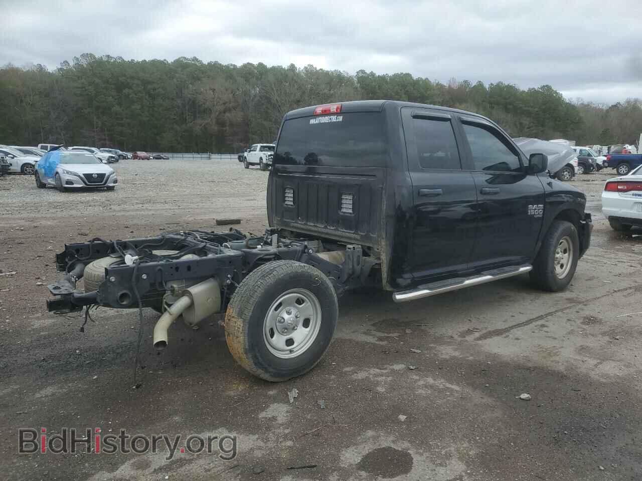 2019 RAM 1500 - VIN: 1C6RR6FG1KS610122 - Фото 3
