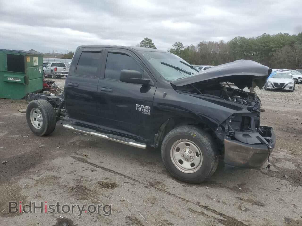 2019 RAM 1500 - VIN: 1C6RR6FG1KS610122 - Фото 4