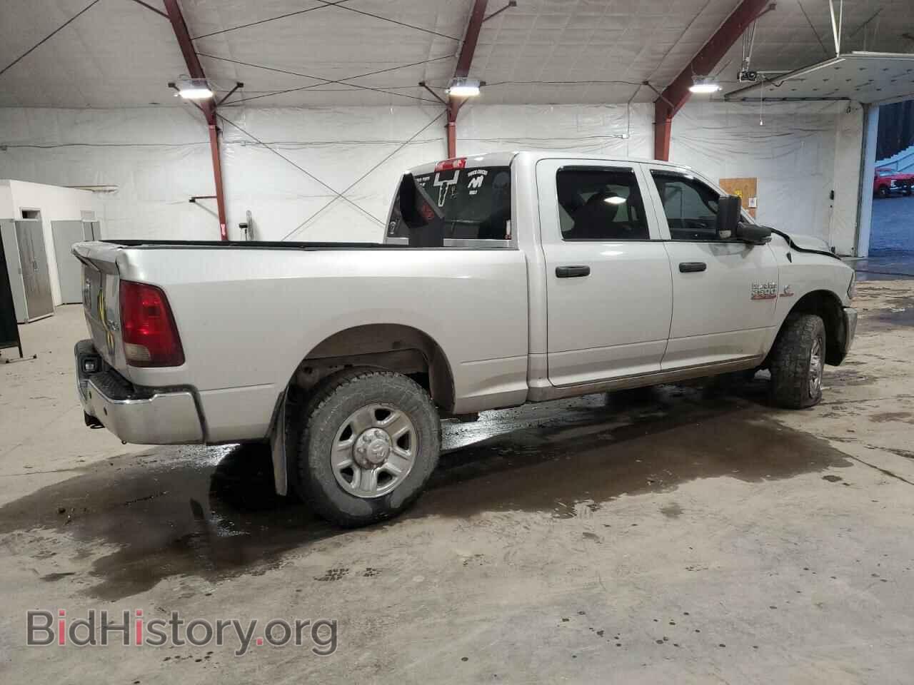 2016 RAM All Models - VIN: 3C6UR5CL7GG369977 - Фото 3