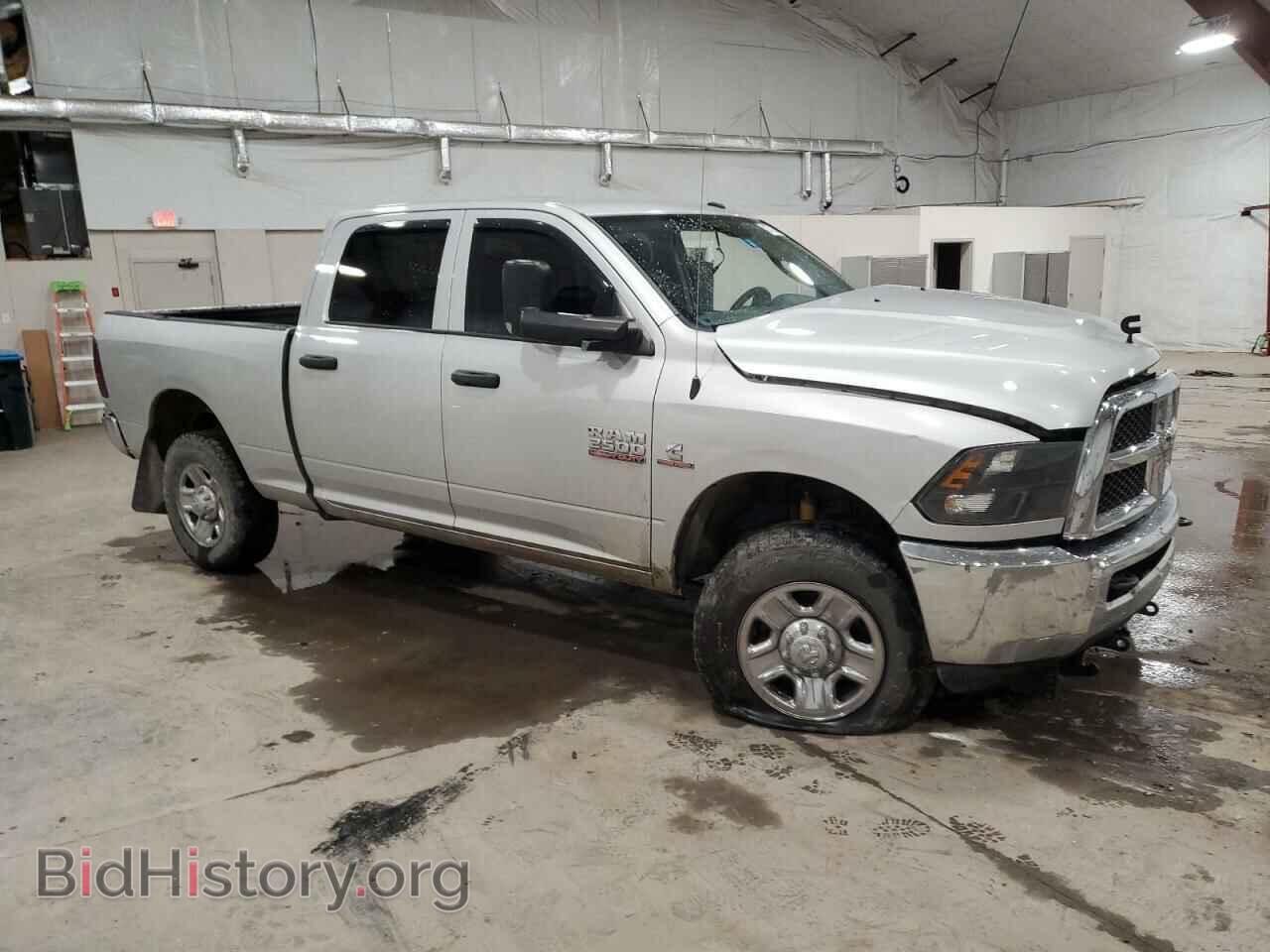 2016 RAM All Models - VIN: 3C6UR5CL7GG369977 - Фото 4