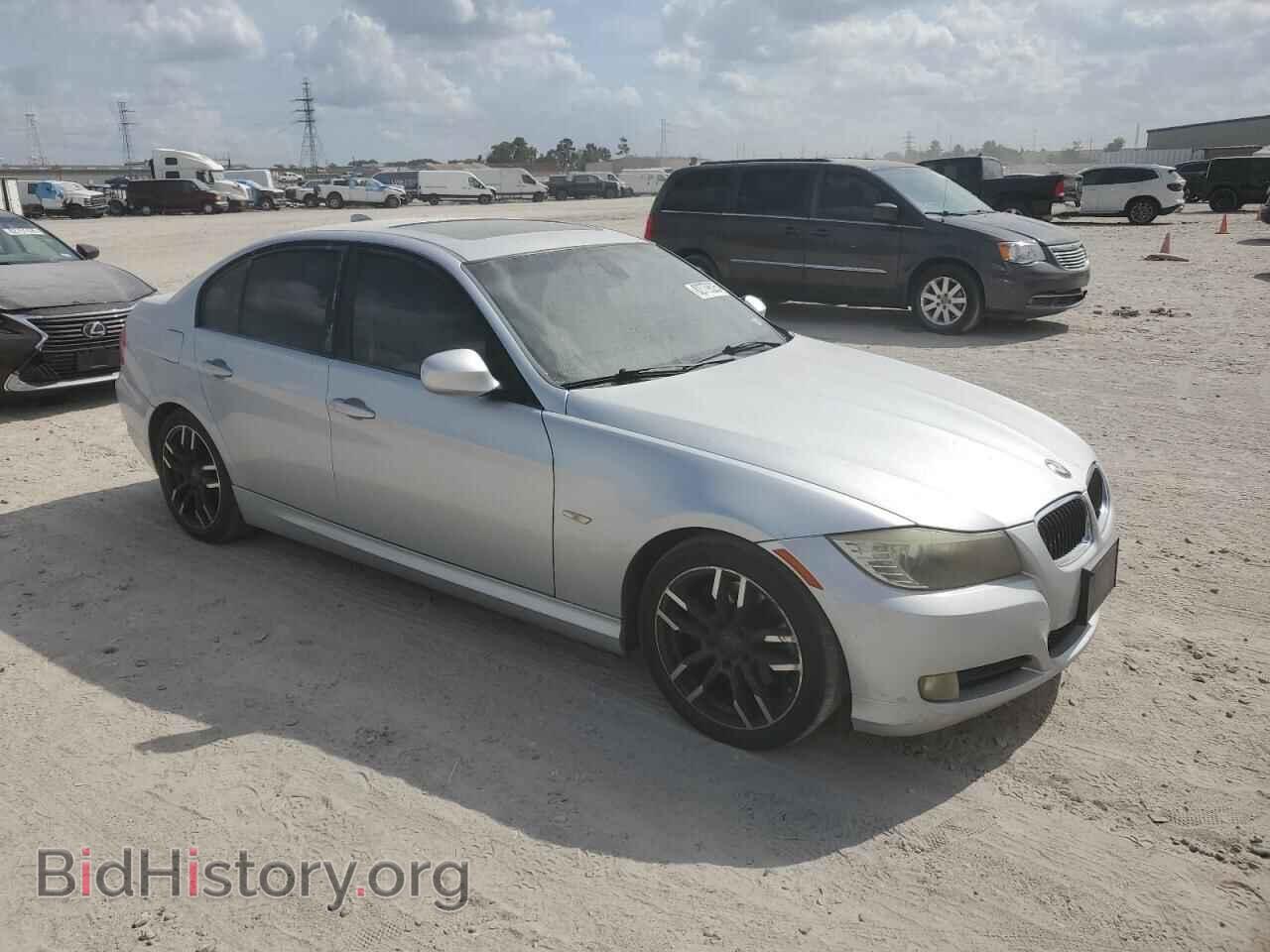 2011 BMW 3 SERIES - VIN: WBAPH7C51BE851900 - Фото 4