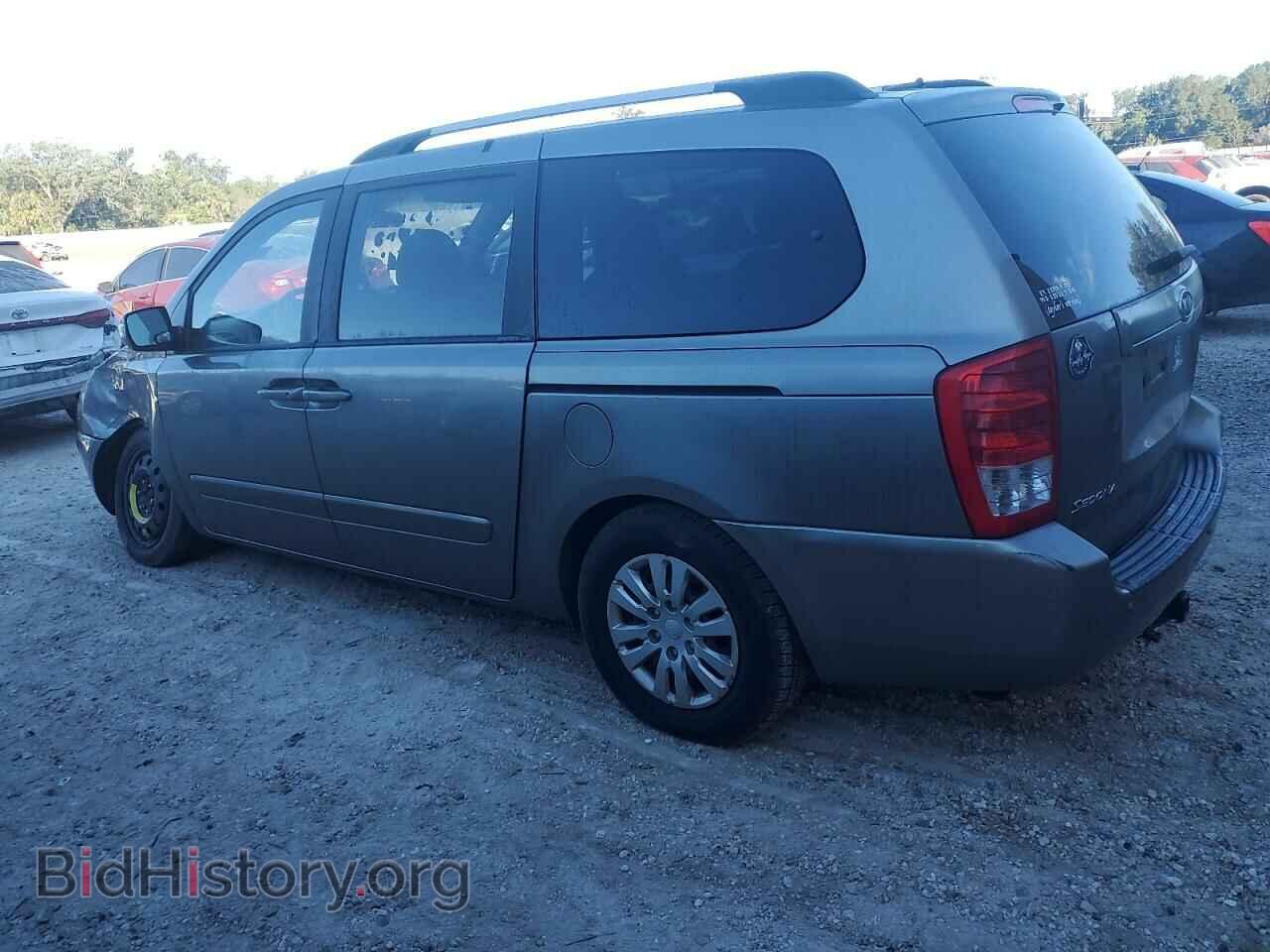 2011 KIA All Models - VIN: KNDMG4C73B6409736 - Photo 2