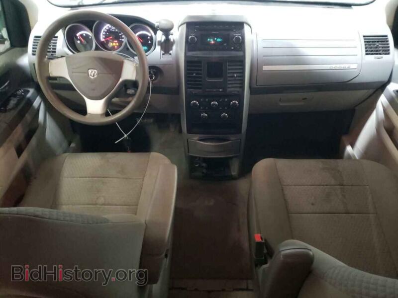 2010 Dodge CARAVAN (VIN 2D4RN4DE6AR116500) — photo 8 of 13
