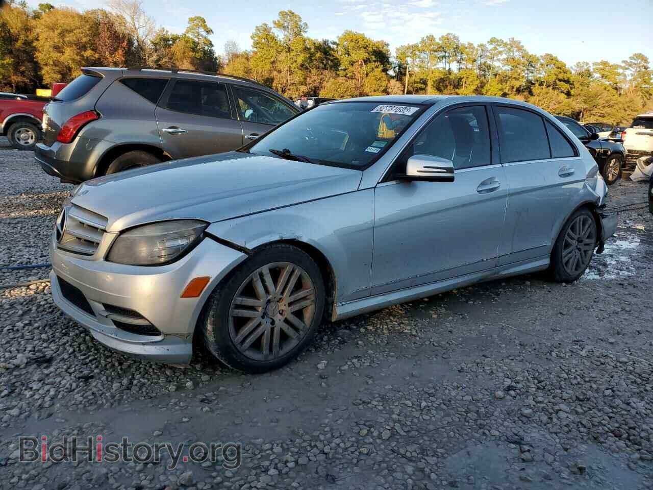 Photo WDDGF5EB3BF635739 - MERCEDES-BENZ C-CLASS 2011