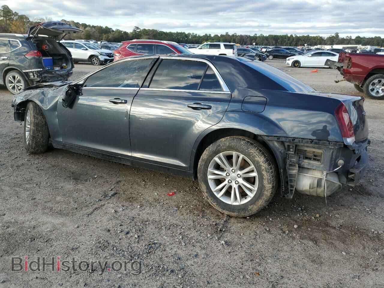 2017 CHRYSLER 300 - VIN: 2C3CCAAG9HH538441 - Фото 2