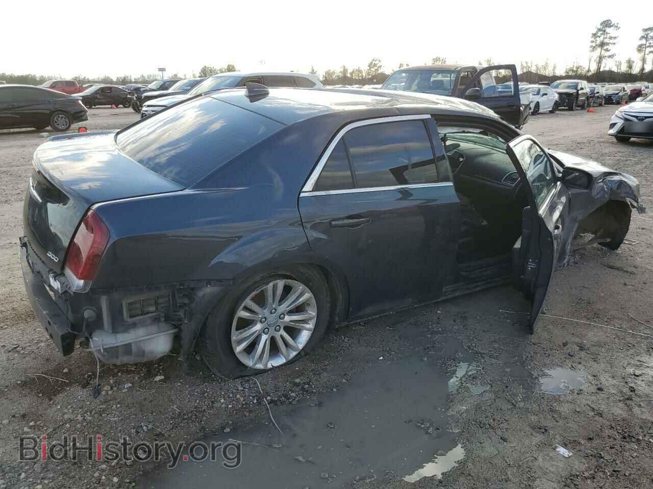 2017 CHRYSLER 300 - VIN: 2C3CCAAG9HH538441 - Фото 3
