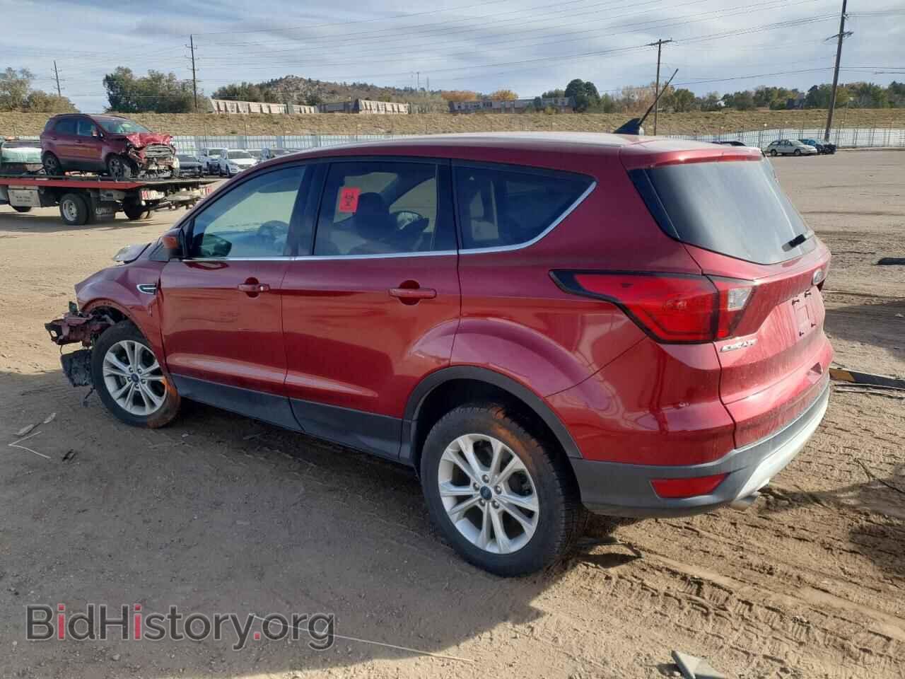 2019 FORD ESCAPE - VIN: 1FMCU9G95KUB66421 - Фото 2