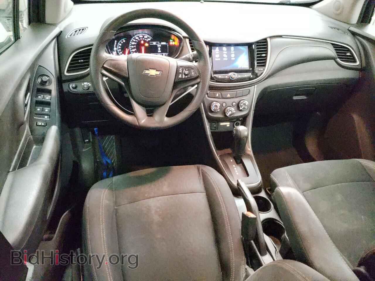2017 CHEVROLET TRAX - VIN: 3GNCJKSB4HL266339 - Фото 8