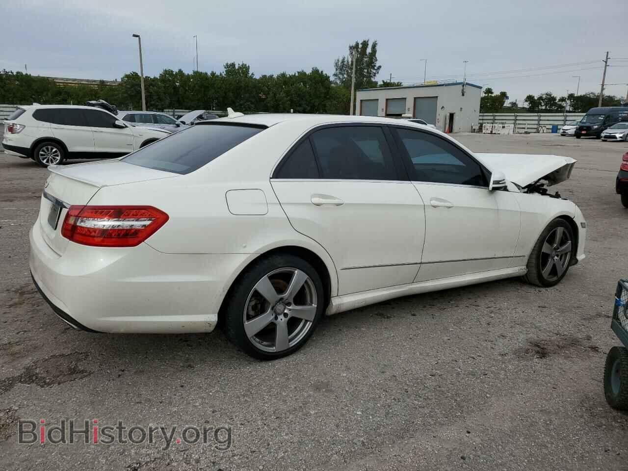 2011 MERCEDES-BENZ E-CLASS - VIN: WDDHF5GB5BA376475 - Фото 3