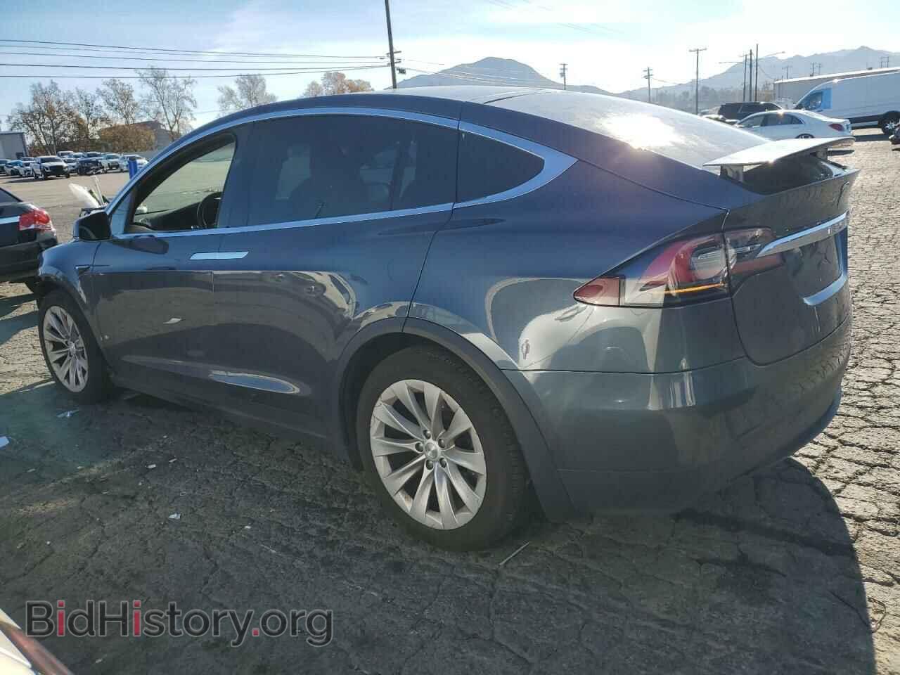 2020 TESLA MODEL X - VIN: 5YJXCDE29LF231346 - Photo 2