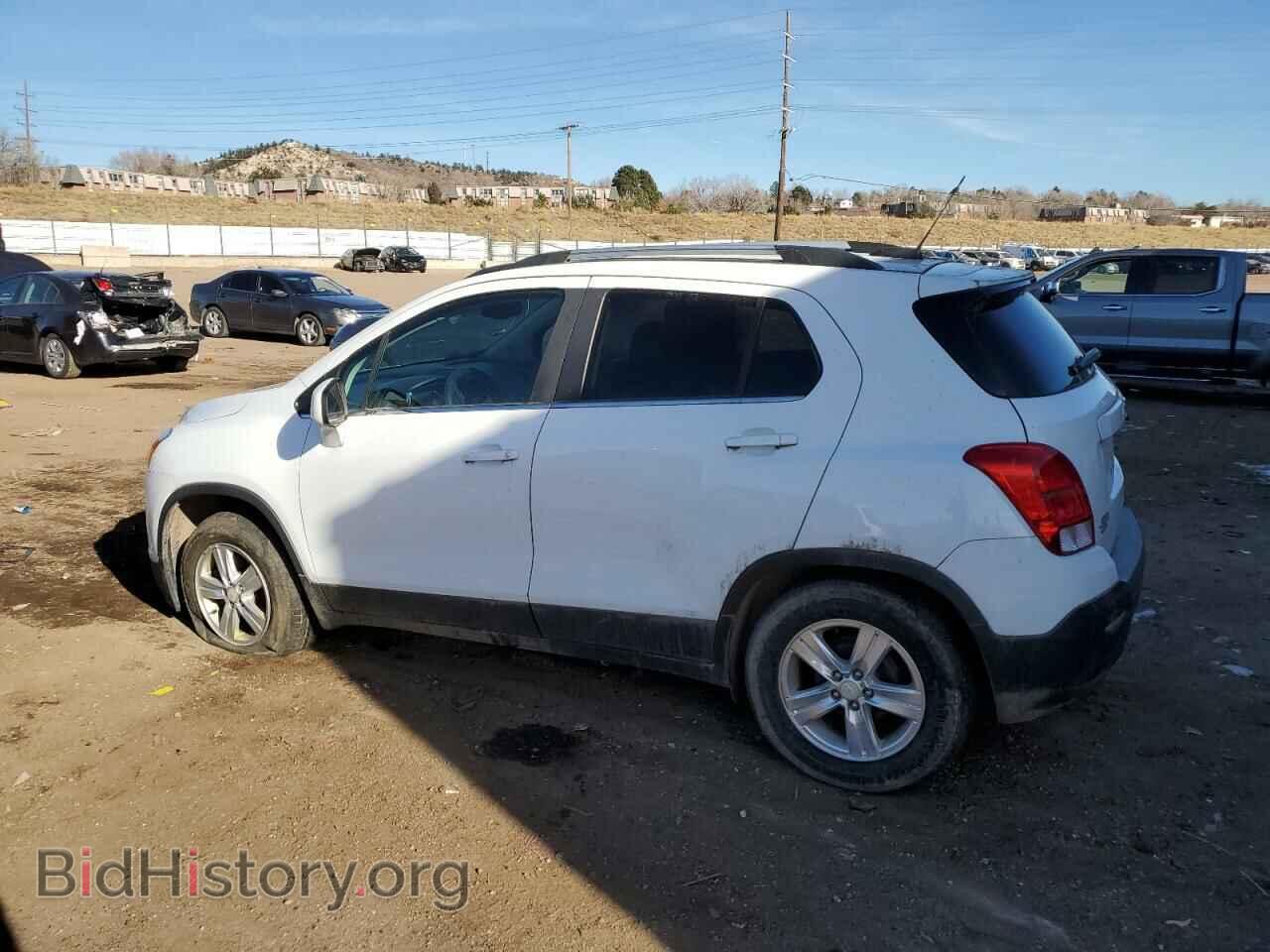 2016 CHEVROLET TRAX - VIN: 3GNCJLSB1GL275181 - Фото 2