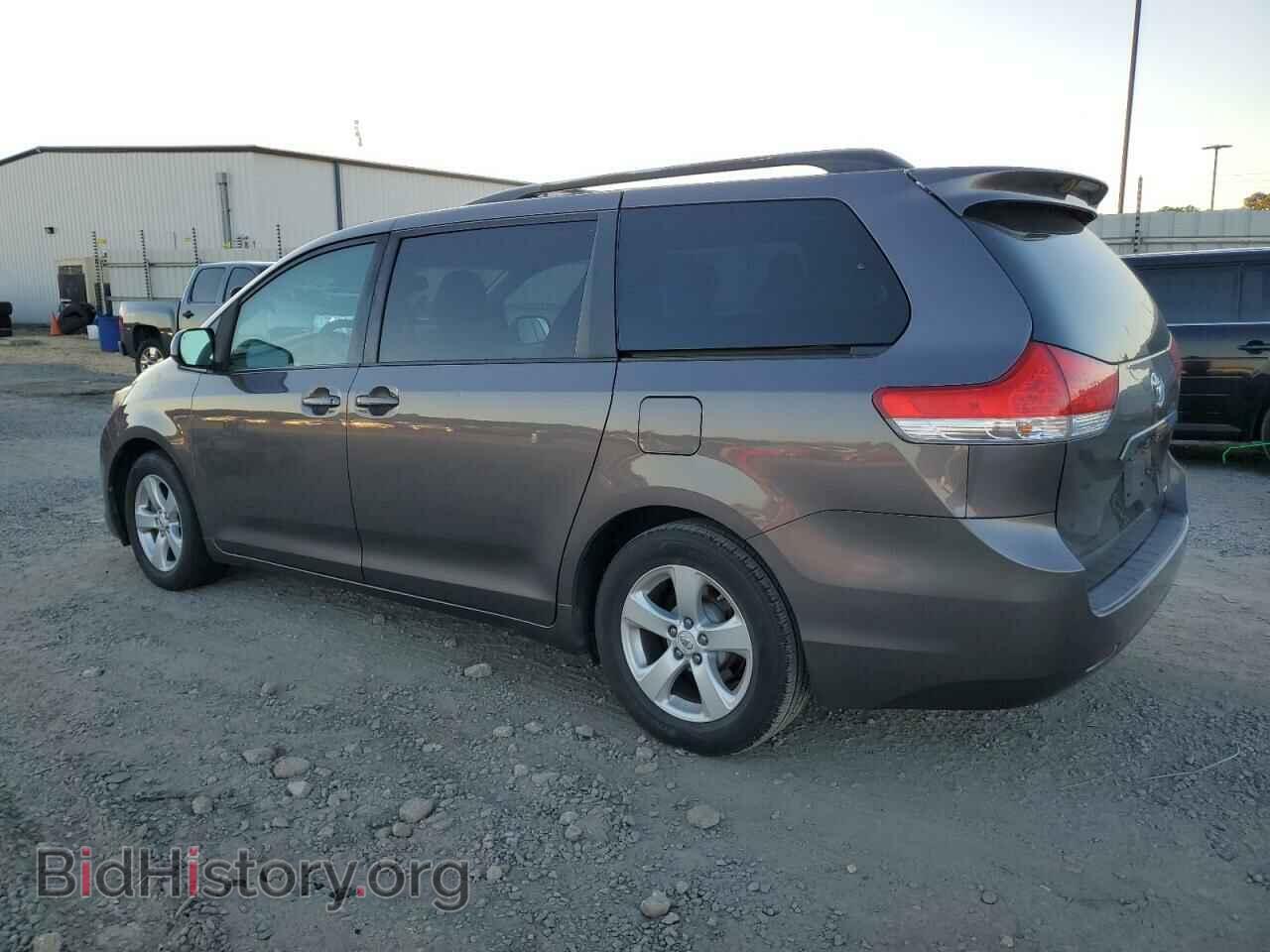 2011 TOYOTA All Models - VIN: 5TDKK3DC9BS033040 - Фото 2