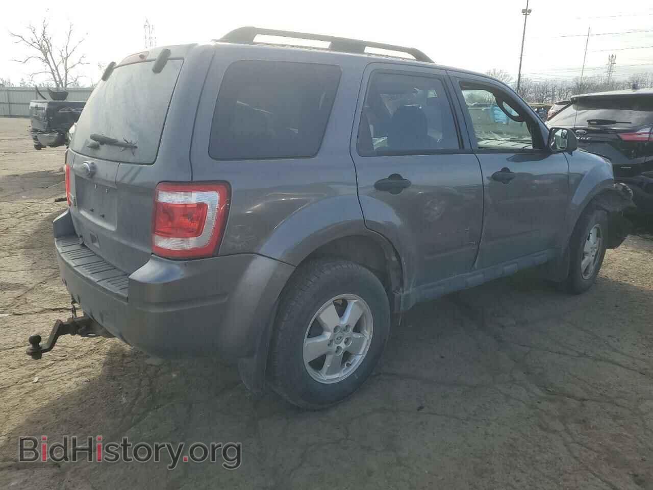 2011 FORD ESCAPE - VIN: 1FMCU9D72BKC62442 - Фото 3