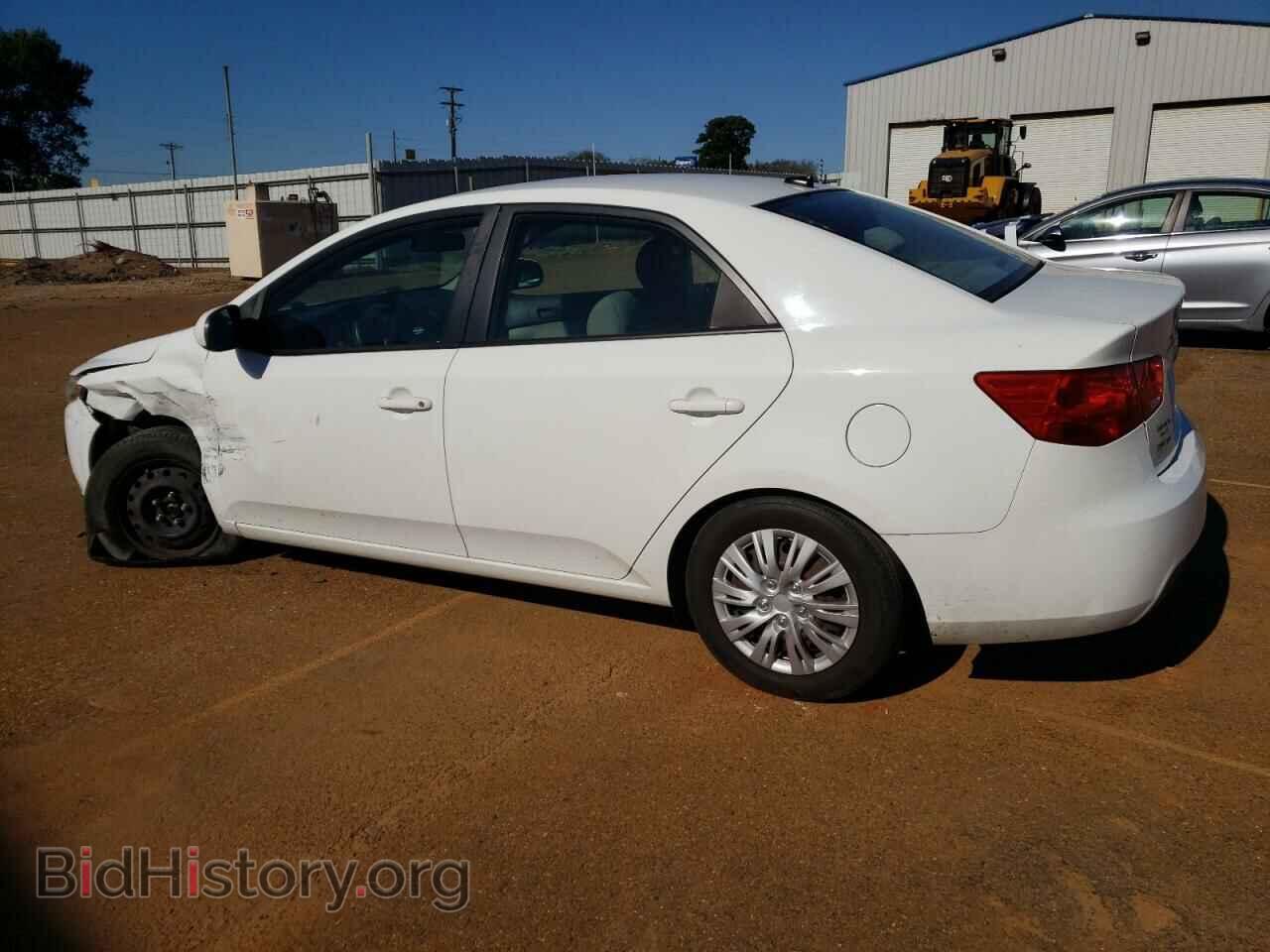 2013 KIA FORTE - VIN: KNAFT4A26D5715928 - Фото 2