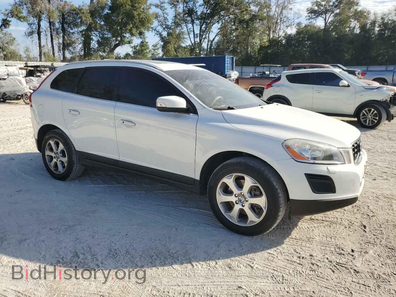 2013 VOLVO XC60 - VIN: YV4940DZ2D2392040 - Фото 4