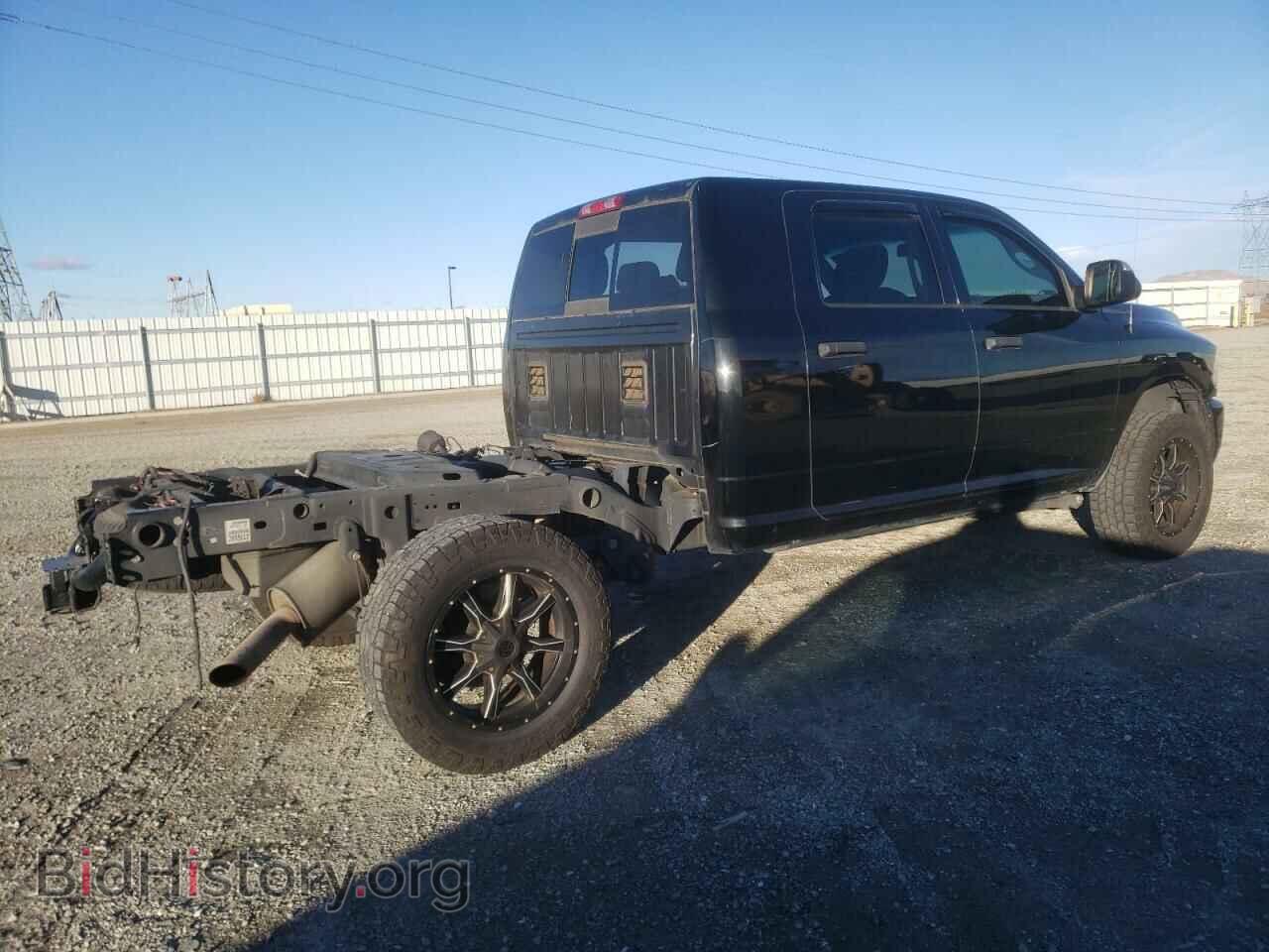 2015 RAM All Models - VIN: 3C6UR5MJ2FG505217 - Photo 3