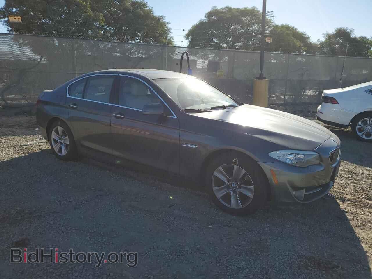 2011 BMW 5 SERIES - VIN: WBAFR1C55BC747394 - Фото 4
