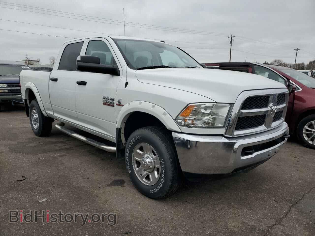 2014 RAM All Models - VIN: 3C6UR5CL4EG321141 - Фото 4