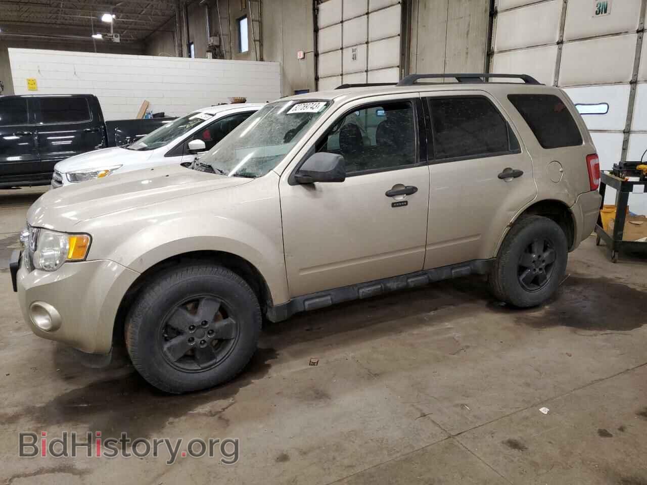 Фотография 1FMCU0D75AKA02451 - FORD ESCAPE 2010