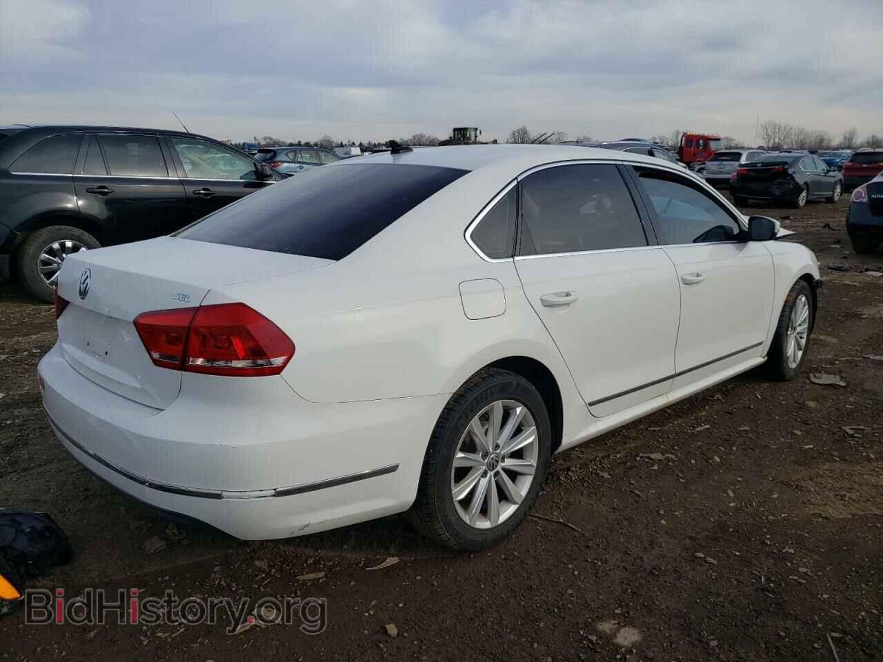 2013 VOLKSWAGEN PASSAT - VIN: 1VWCH7A33DC030859 - Фото 3