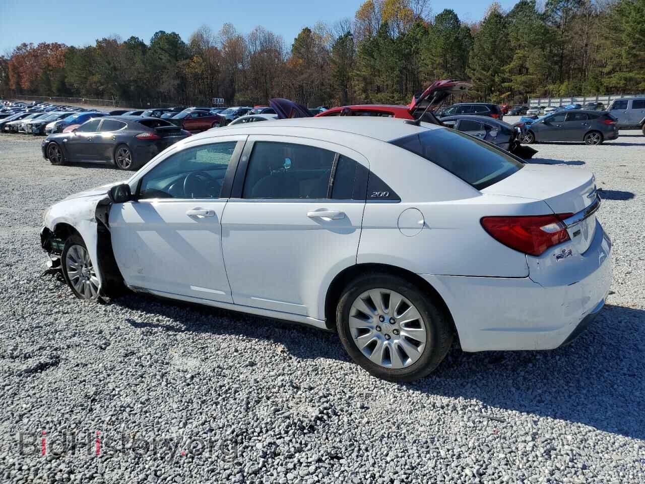2011 CHRYSLER 200 - VIN: 1C3BC4FG5BN547500 - Фото 2