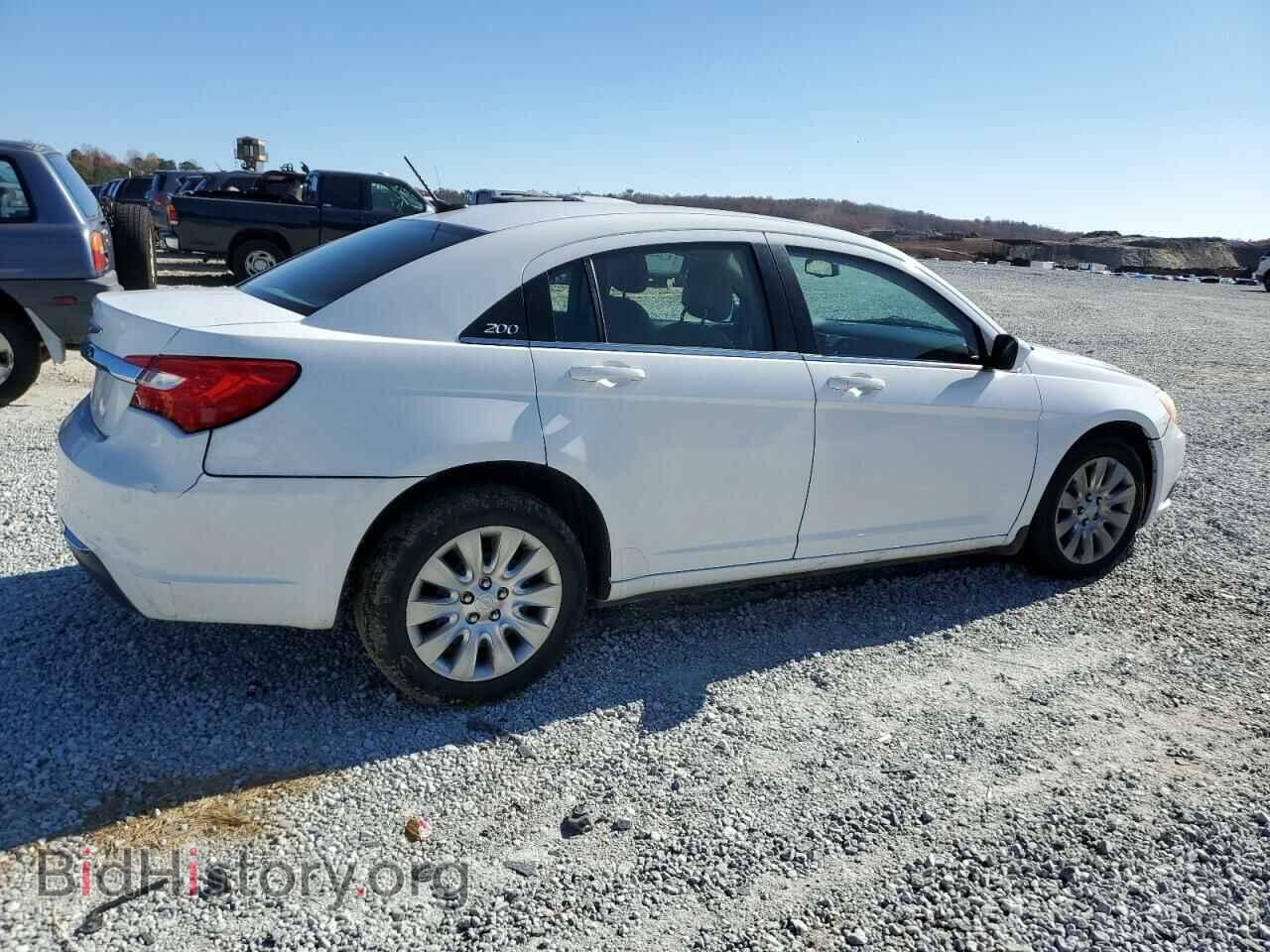 2011 CHRYSLER 200 - VIN: 1C3BC4FG5BN547500 - Фото 3