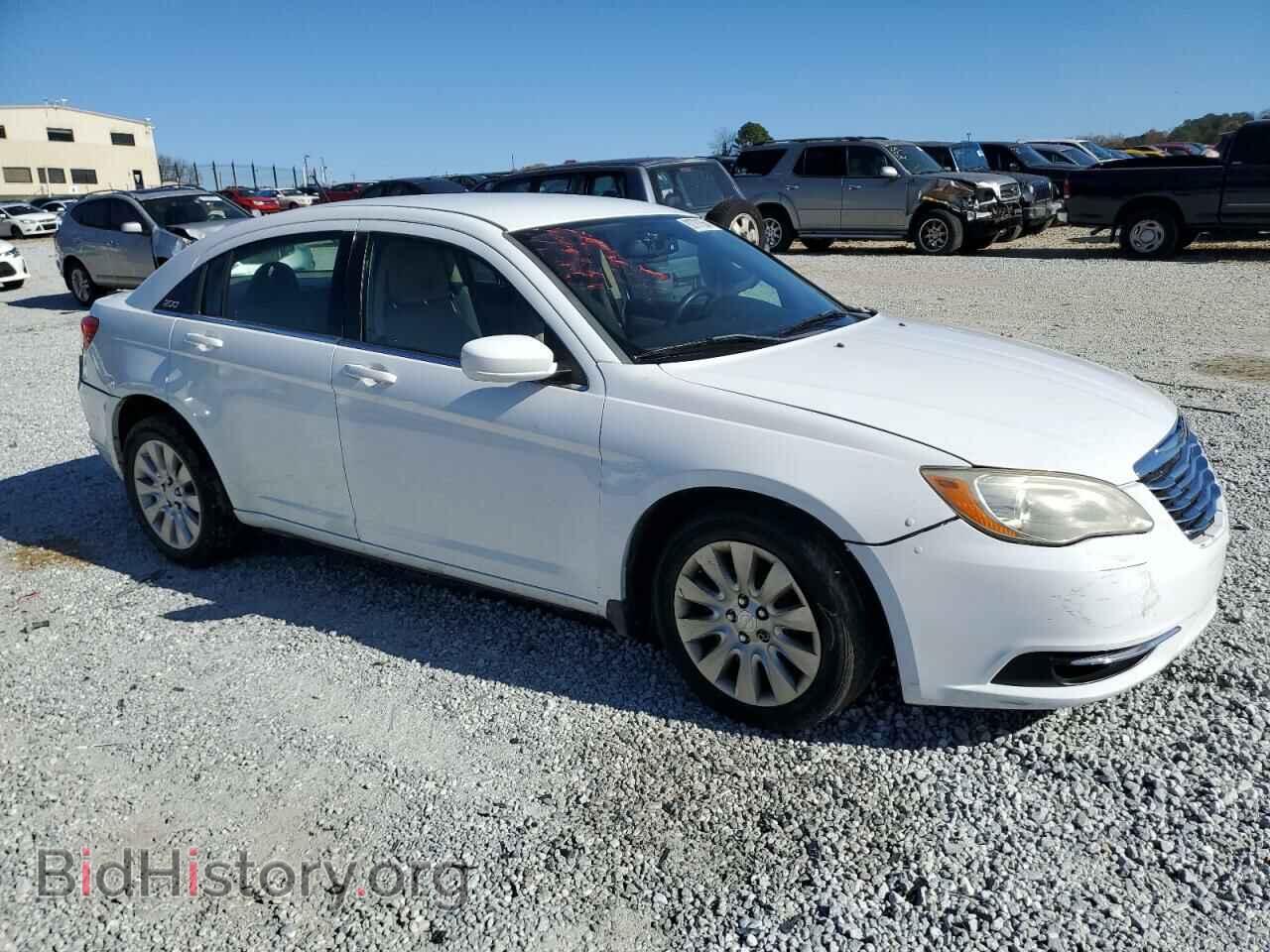 2011 CHRYSLER 200 - VIN: 1C3BC4FG5BN547500 - Фото 4