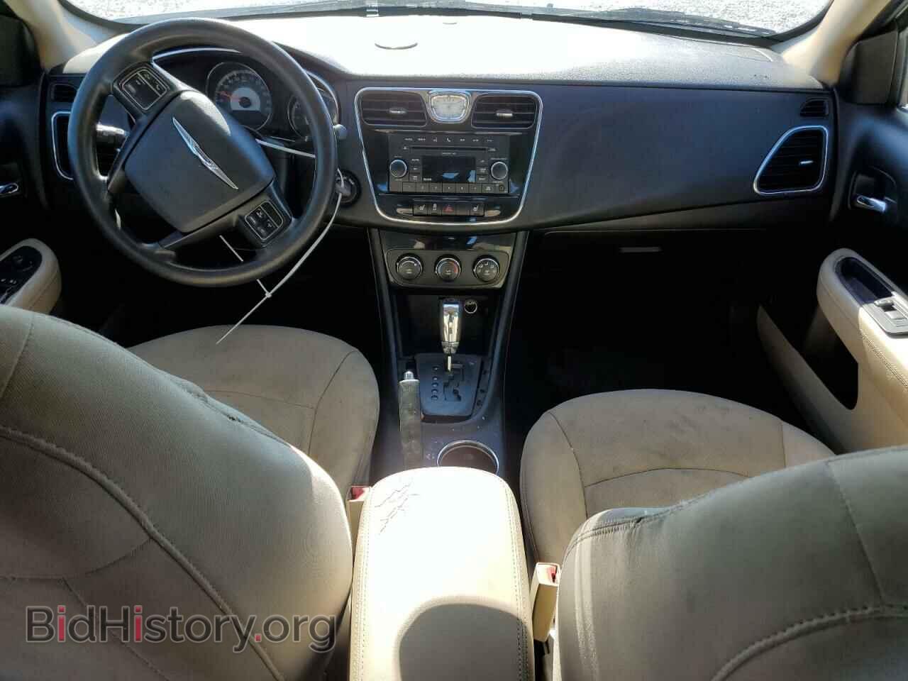 2011 CHRYSLER 200 - VIN: 1C3BC4FG5BN547500 - Фото 8