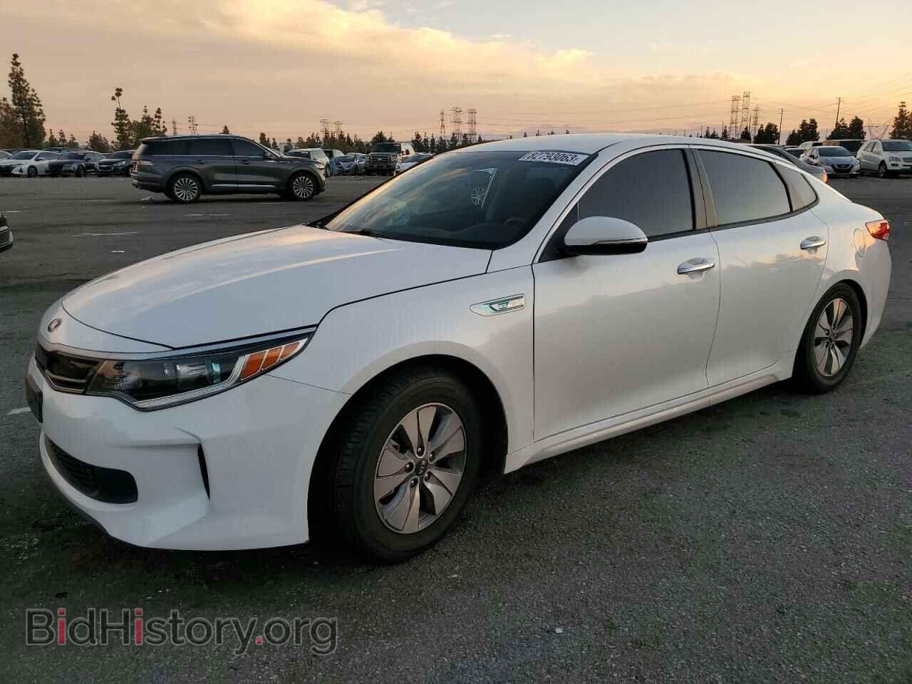 Фотография KNAGT4LE5J5020587 - KIA OPTIMA 2018