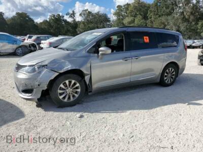 2017 Chrysler PACIFICA Touring L, серебристый — VIN 2C4RC1BG4HR688732, Copart