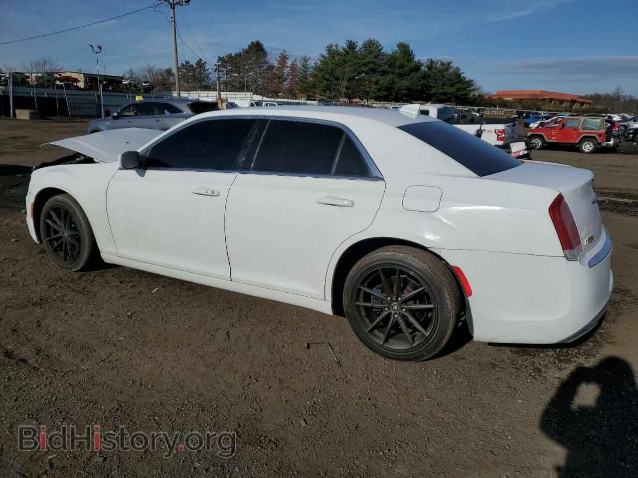 2015 CHRYSLER 300 - VIN: 2C3CCAAG3FH908487 - Фото 2